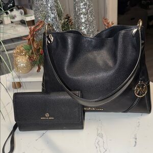 Michael Kors Black Shoulder Bag and Wallet Set